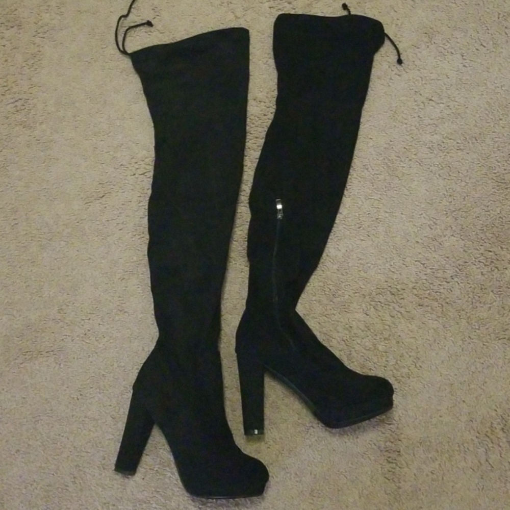 Brand new Catherine Malandrino thigh high boots